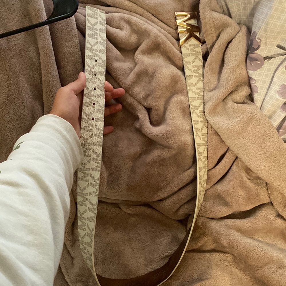 MK belt